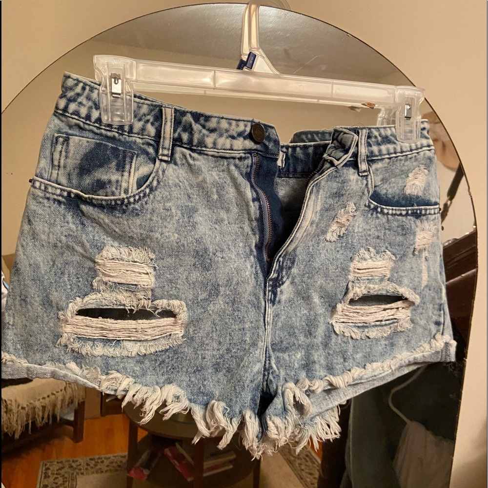 Denim shorts-